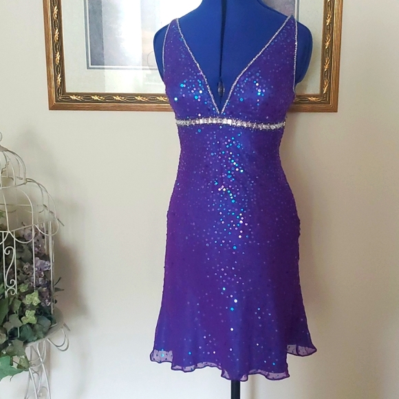 Gorgeous Purple prom dress - Picture 1 of 5